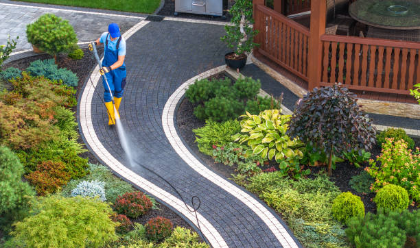 Best Concrete Pressure Washing  in Merritt Park, NY